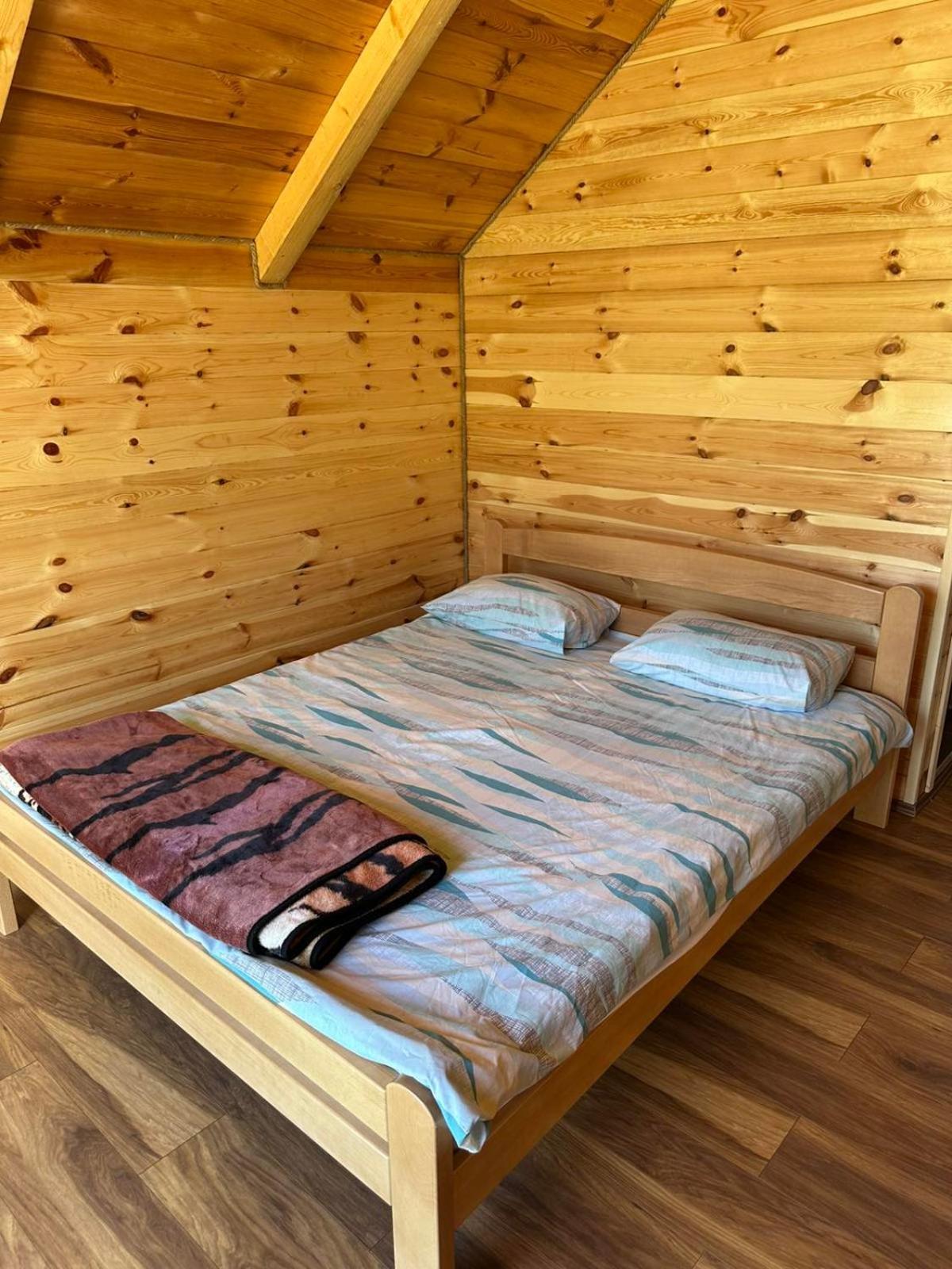 Begov Kamp, Plav Villa Exteriör bild